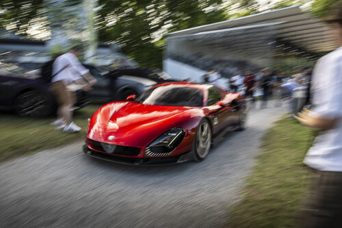 Received the &quot;Design Award for Concept Cars &amp; Prototypes&quot; at the Concorso d&#039;Eleganza Villa d&#039;Este 2024: Alfa Romeo 33 Stradale.