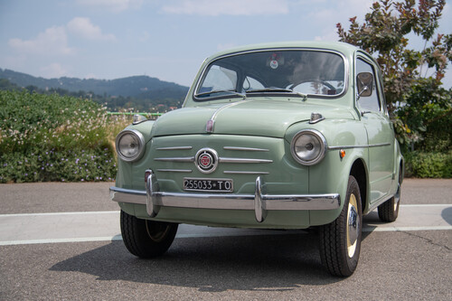 Vehicle parade to mark the 125th anniversary of Fiat.