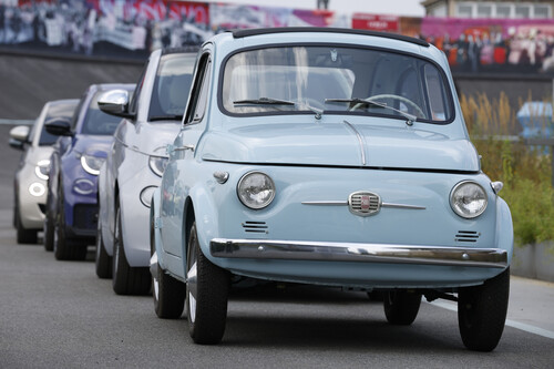 Vehicle parade to mark the 125th anniversary of Fiat.