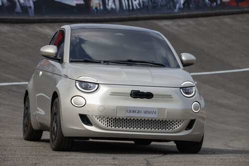 Vehicle parade to mark the 125th anniversary of Fiat.