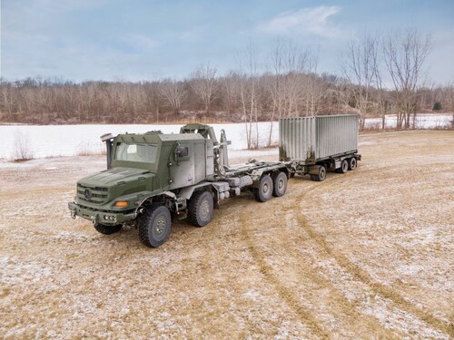 Mercedes-Benz Zetros 8x8 for the Canadian Army.