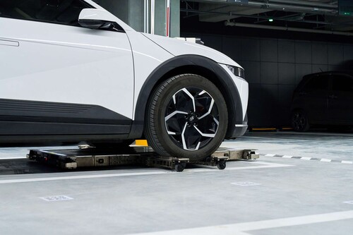 Parking robot from Hyundai WIA.