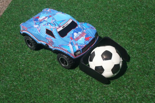 RC car &quot;Football League&quot; from Revell.