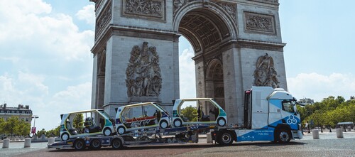 Toyota is the mobility partner of the Olympic and Paralympic Games in Paris: a van with Accessible People Mover (APM).