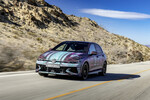 Still camouflaged: VW Golf GTI from model year 2024.